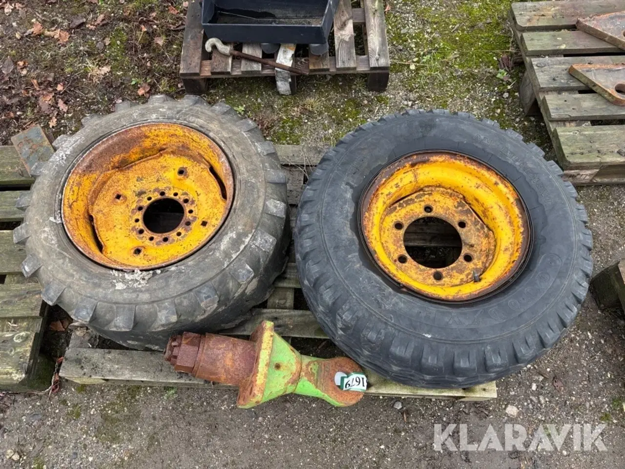 Billede 1 - Dæk + Prøjsøje træk blandet lot 3 objekter