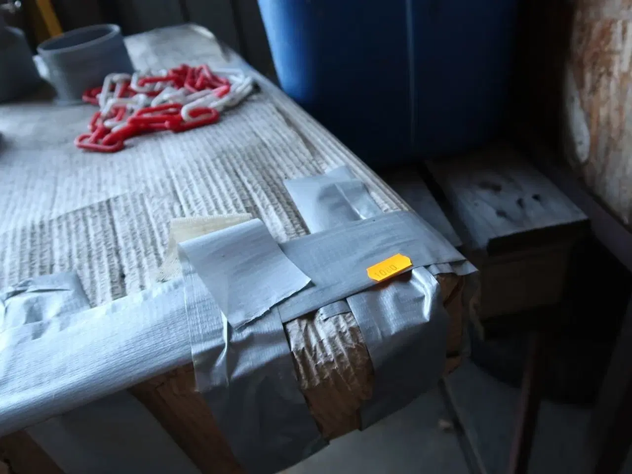 Billede 3 - Palletank med indhold