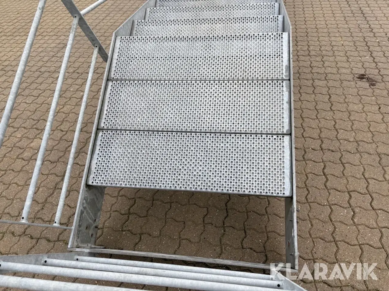 Billede 6 - Trappe med repos