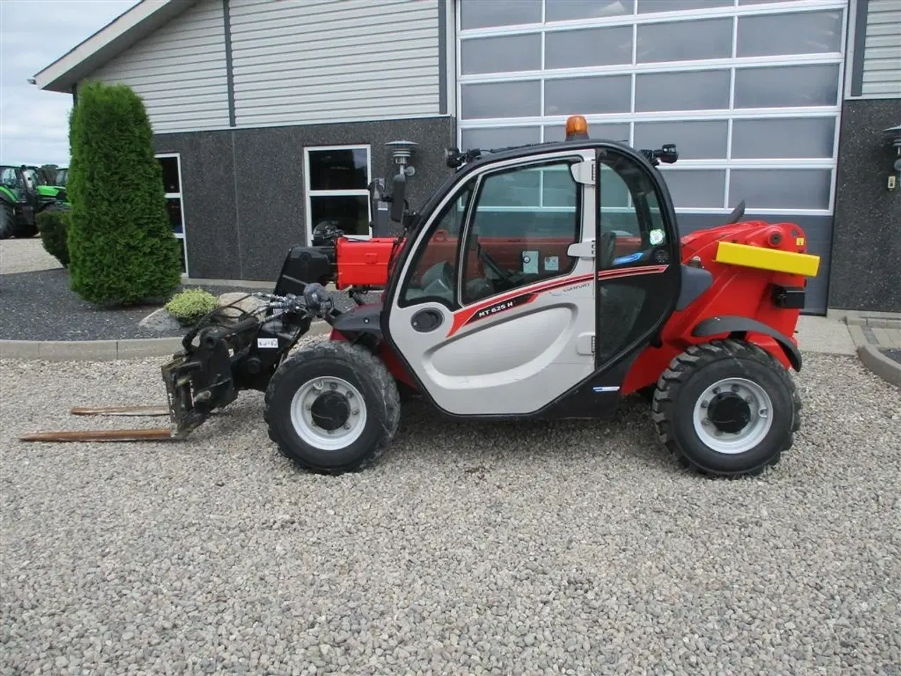 Billede 8 - Manitou MT 625H COMFORT Dansk maskine, med hydrauliske pallegafler.