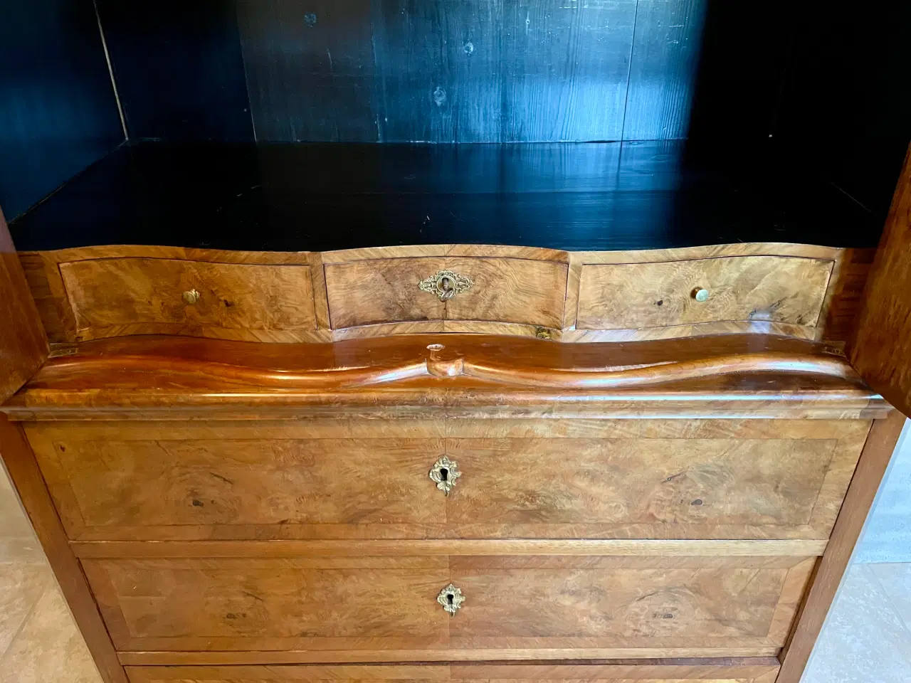 Billede 8 - Smukkeste gamle skab