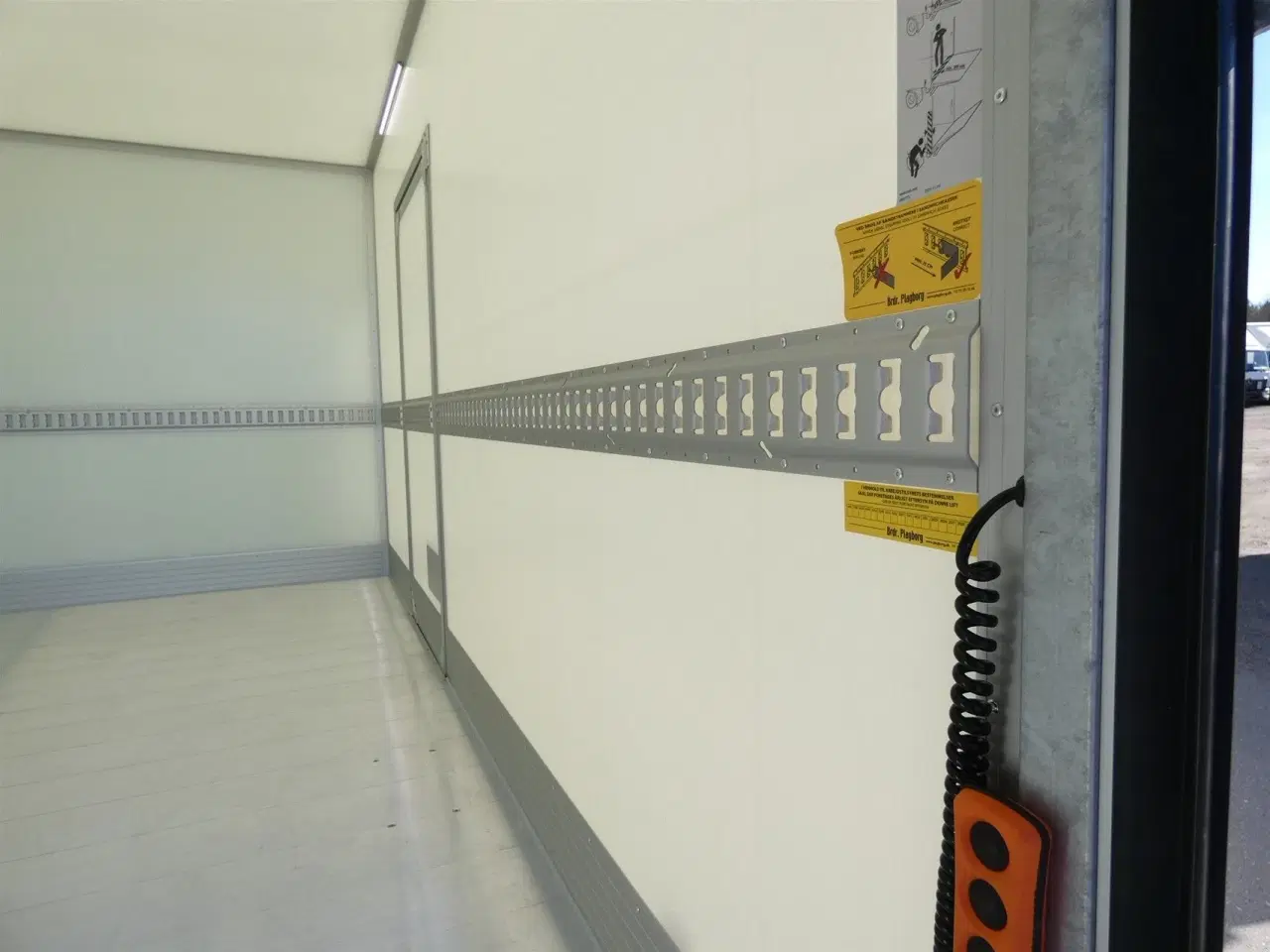 Billede 9 - Renault Master T35 L3 2,0 DCI Alu.kasse m./lift 170HK Ladv./Chas. Aut.