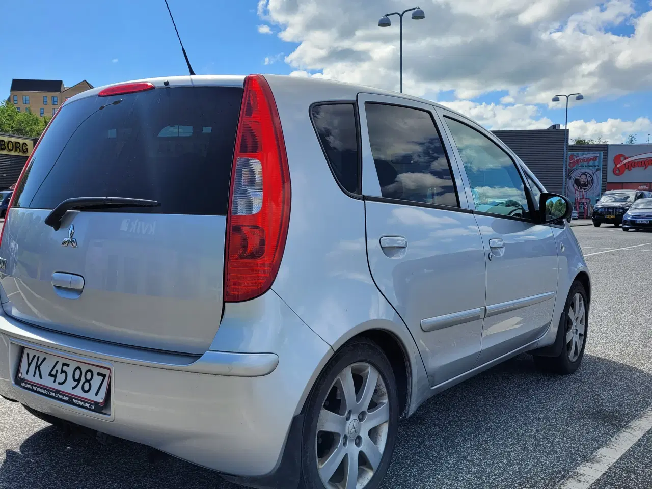 Billede 1 - Mitsubishi Colt med 1.5 år syn