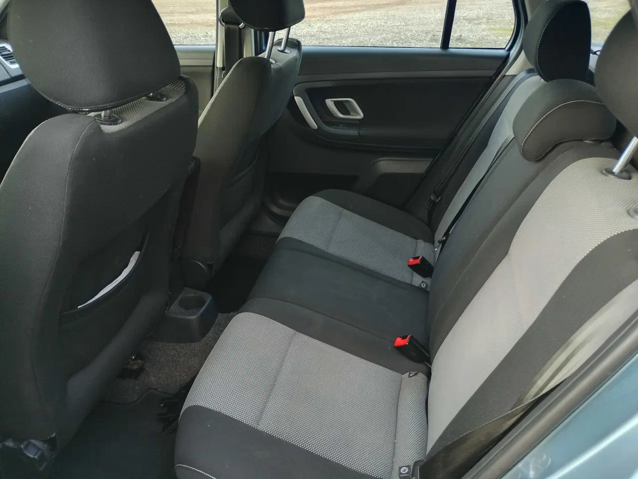 Billede 3 - Dejlig familie bil 