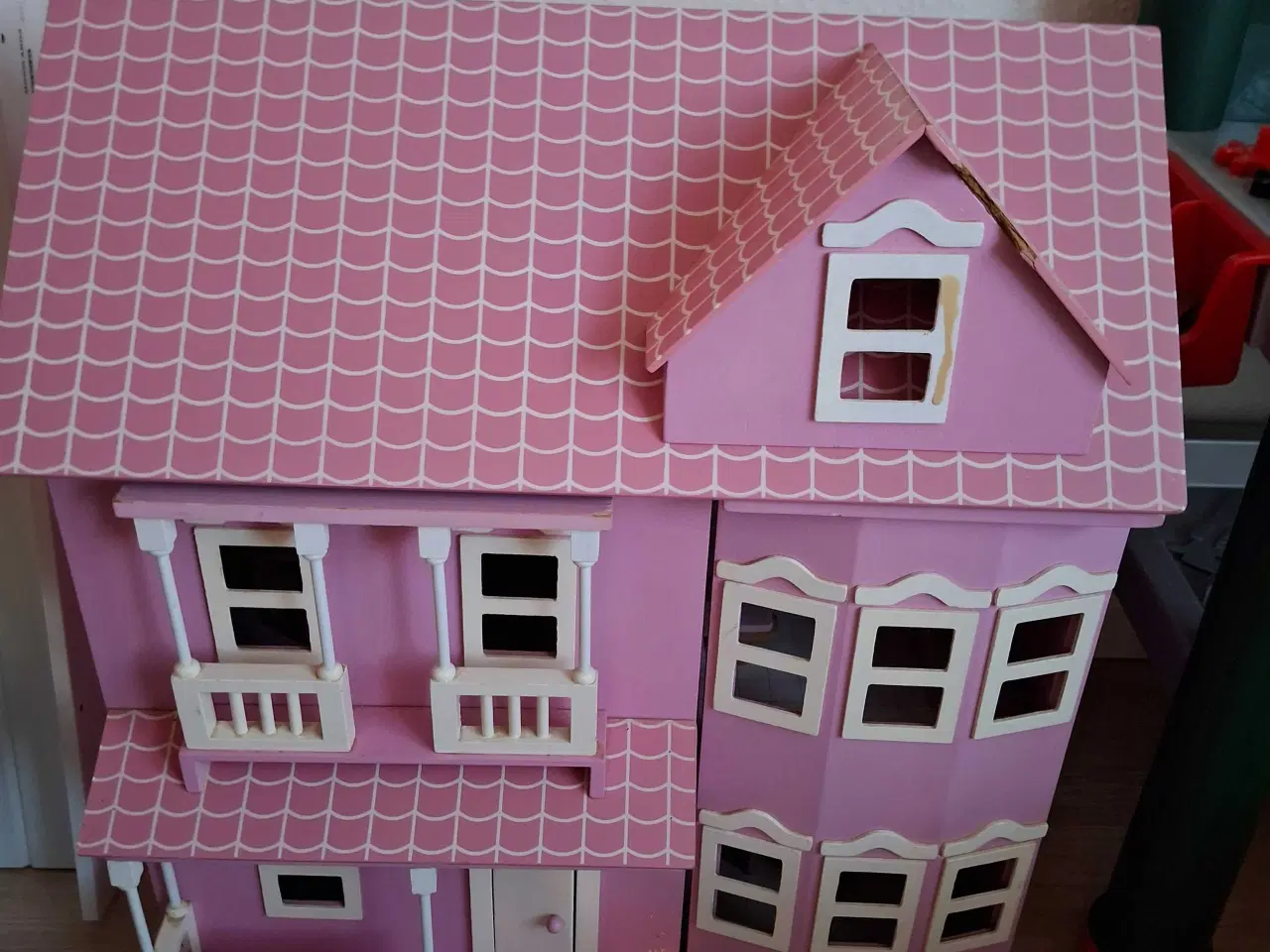 Billede 1 - Dukkehus