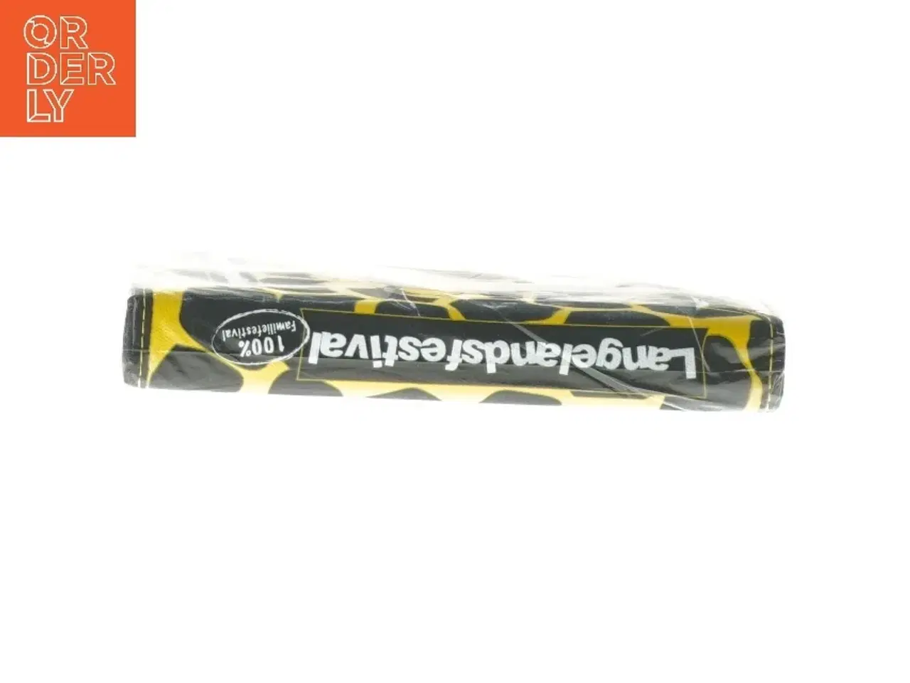 Billede 2 - Opbevaringsmappe med girafmotiv fra Langelandsfestival (str. 19,5x13 cm)