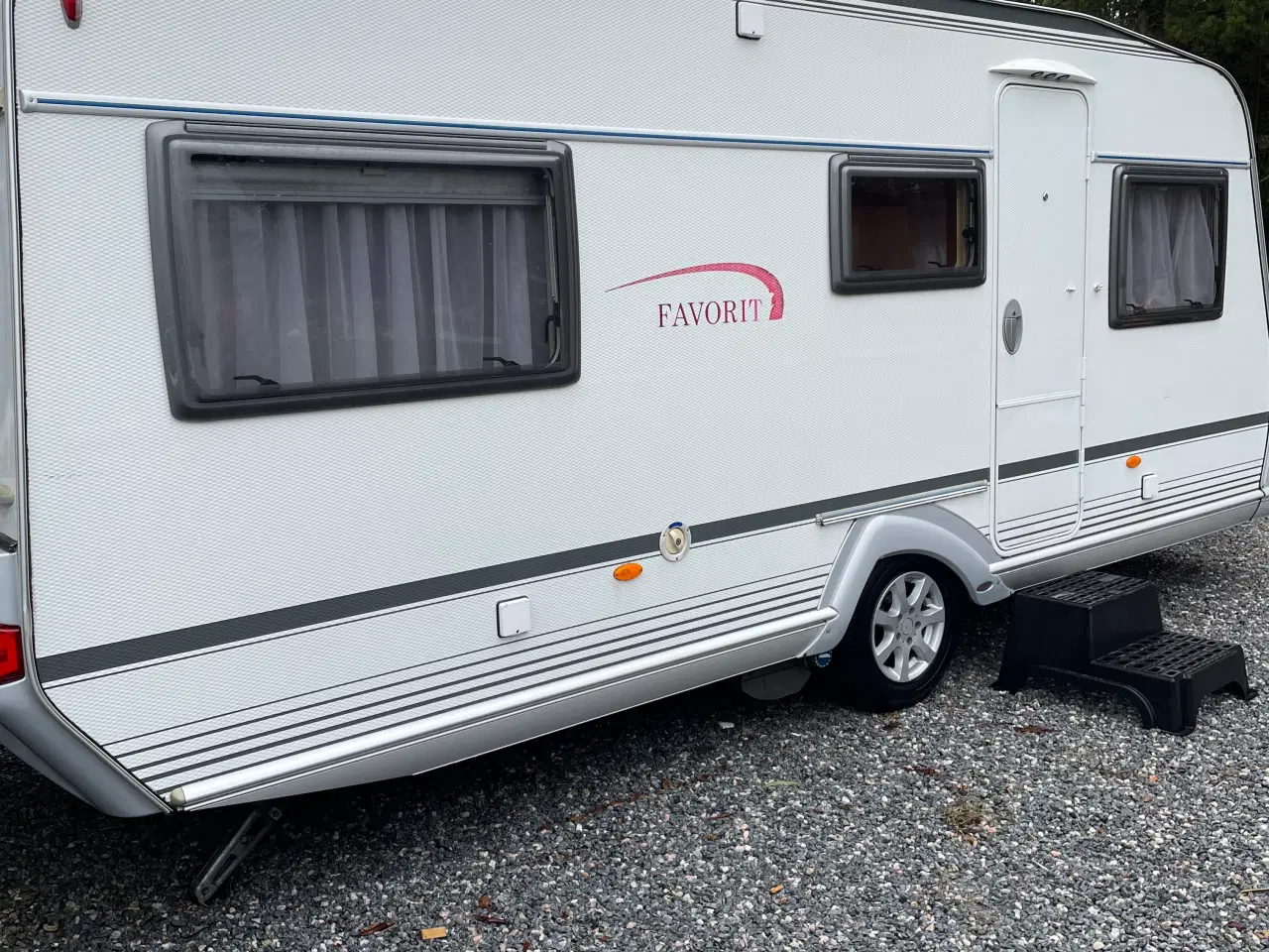 Billede 1 - Campingvogn Lmc 495E