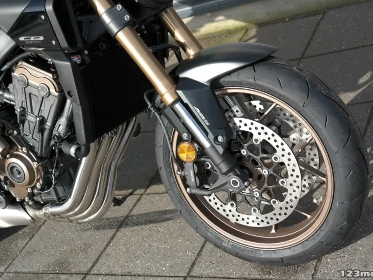 Billede 13 - Honda CB 650 R E-Clutch MC-SYD       BYTTER GERNE