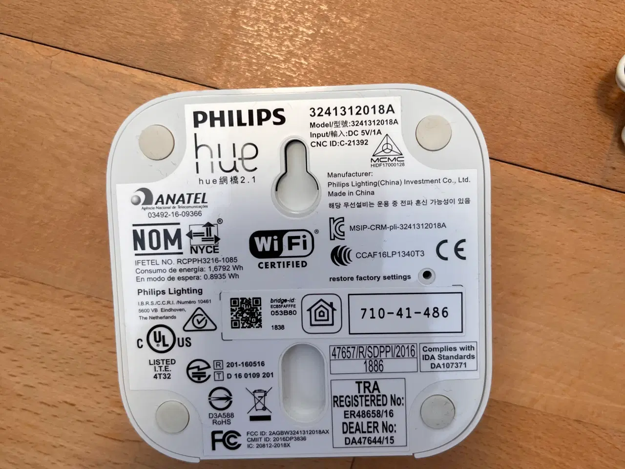 Billede 2 - philips hue bridge (V. 2.1)