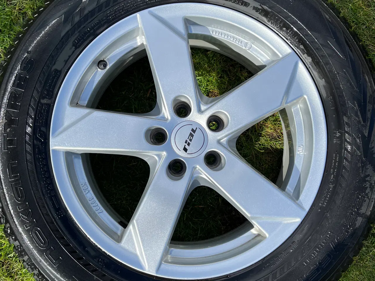 Billede 1 - Dæk og fælge