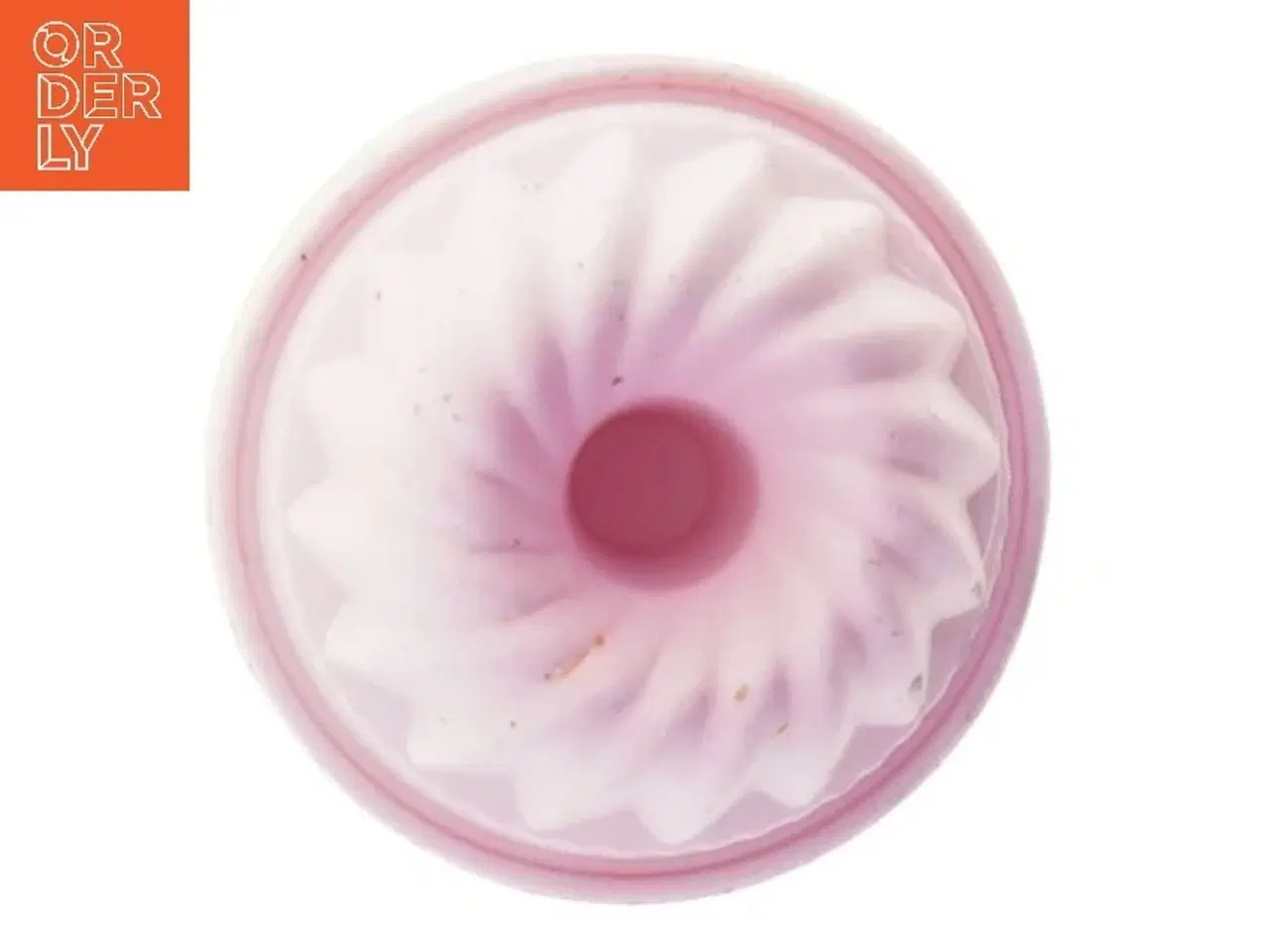 Billede 3 - Kagemodeller / muffinforme sæt i plast (str. 6 stk Ø 8 cm)