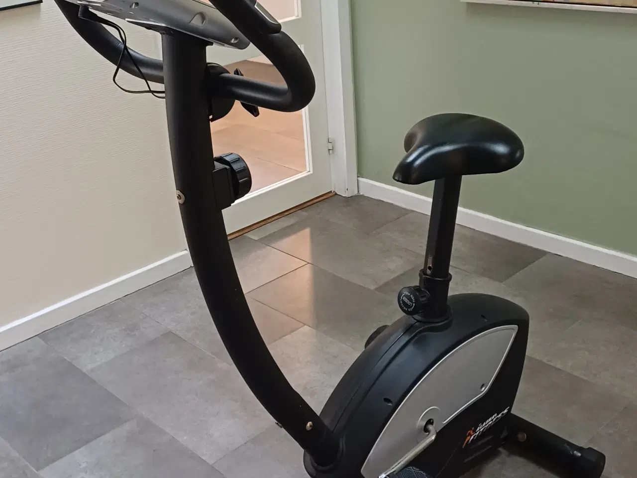 Billede 1 - Alaska Fitness motionscykel – alt virker!
