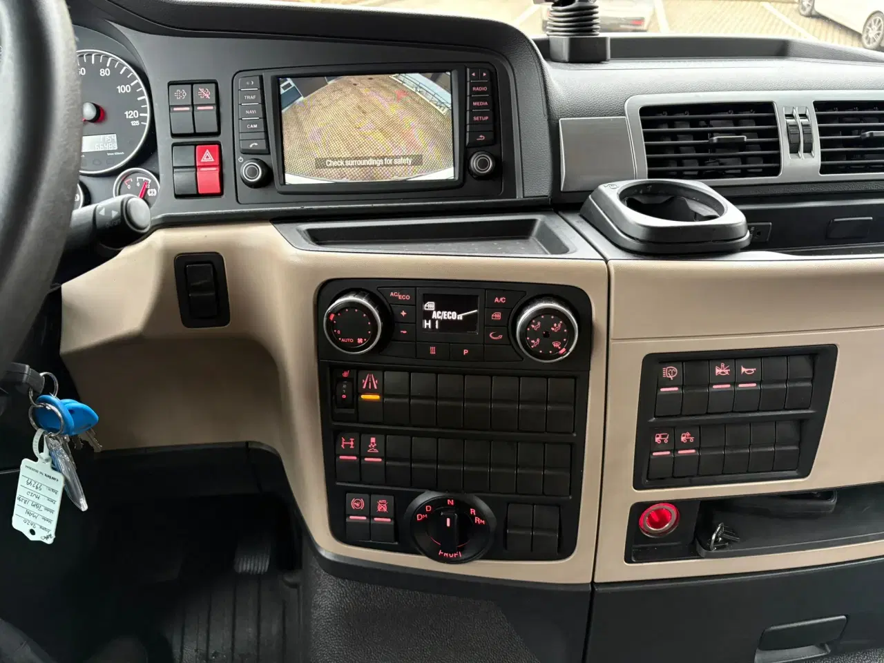 Billede 8 - MAN TGM 18.290, Lukket kasse