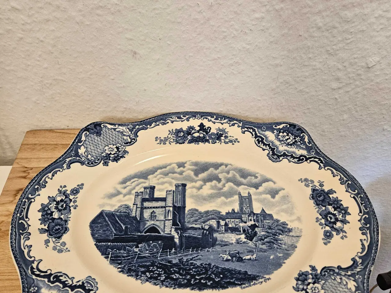 Billede 2 - Stort Johnson Bros fad 