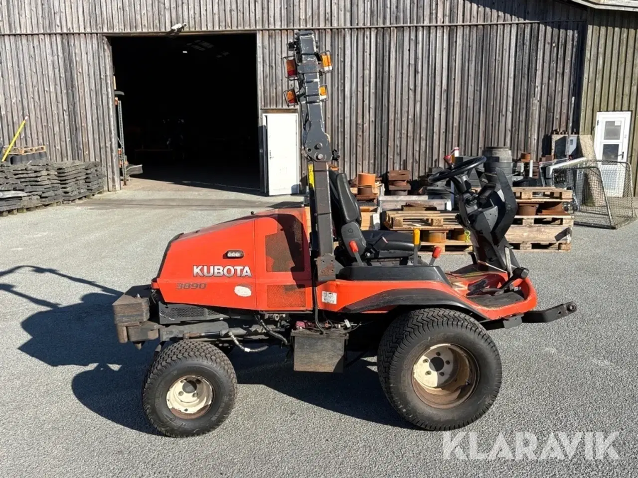 Billede 6 - Redskabsbærer Kubota F3890 med tilbehør