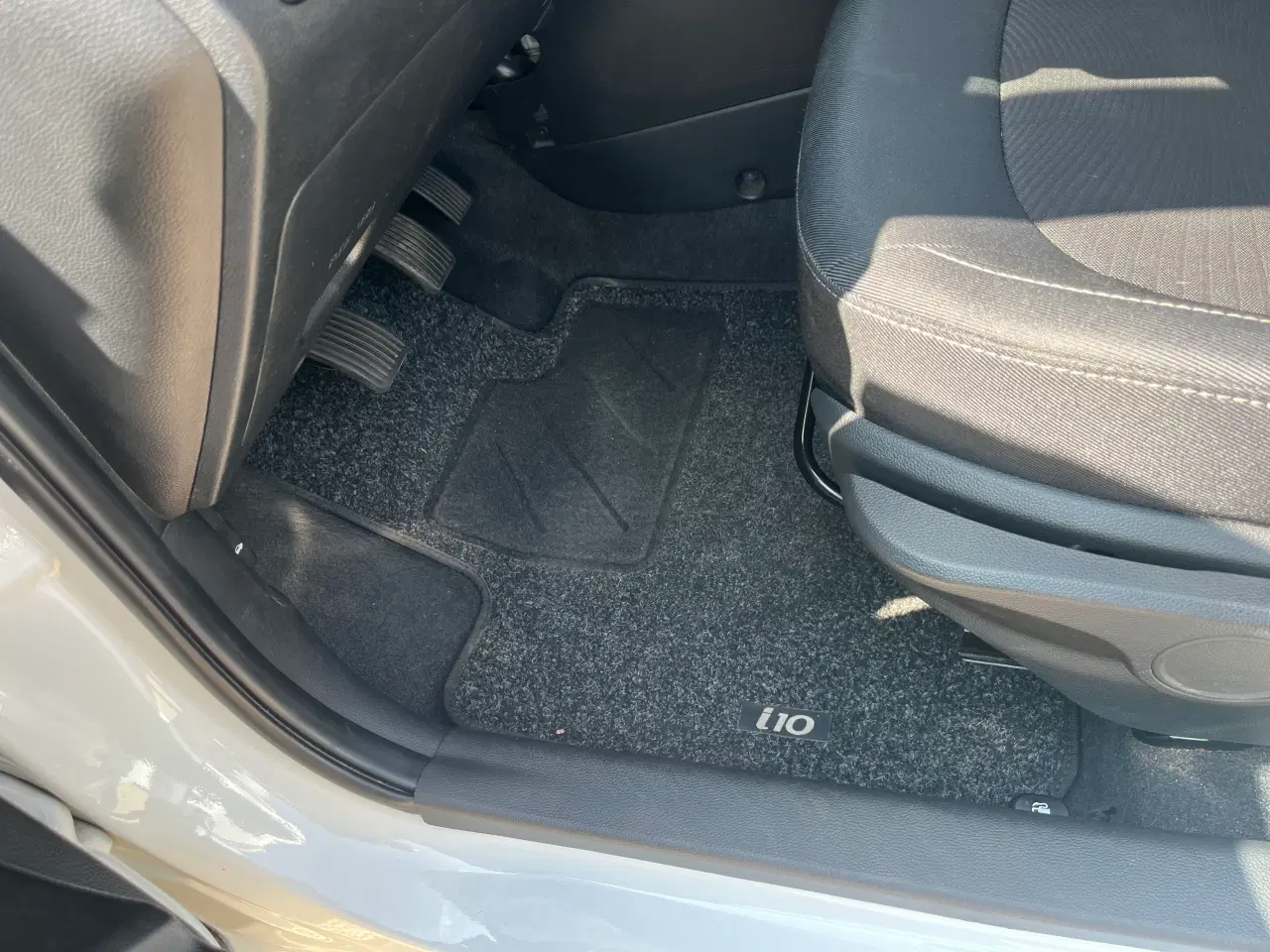 Billede 11 - super velholdt Hyundai i10 1,0 Touch fra 2018