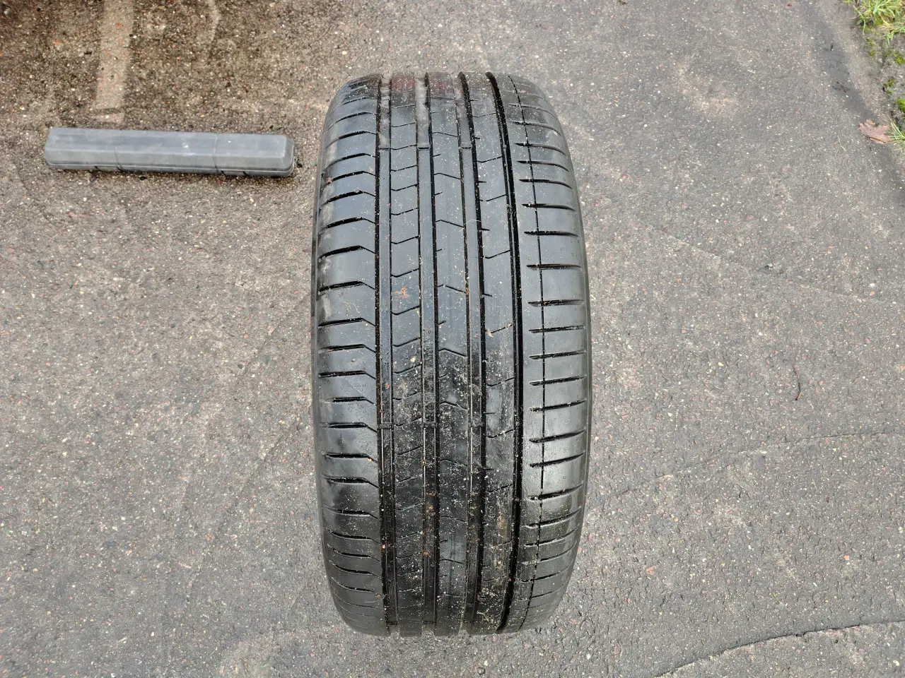 Billede 3 - Set of 4 premium 20 Inch Pirelli P Zero Summer Tyr