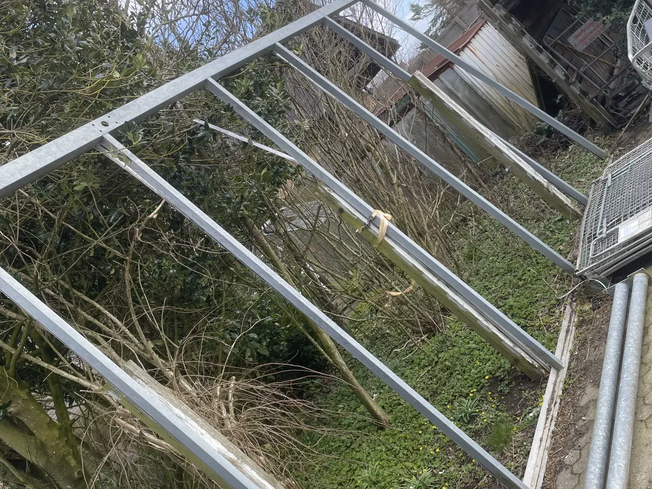 Billede 1 - Væghængt carports ramme