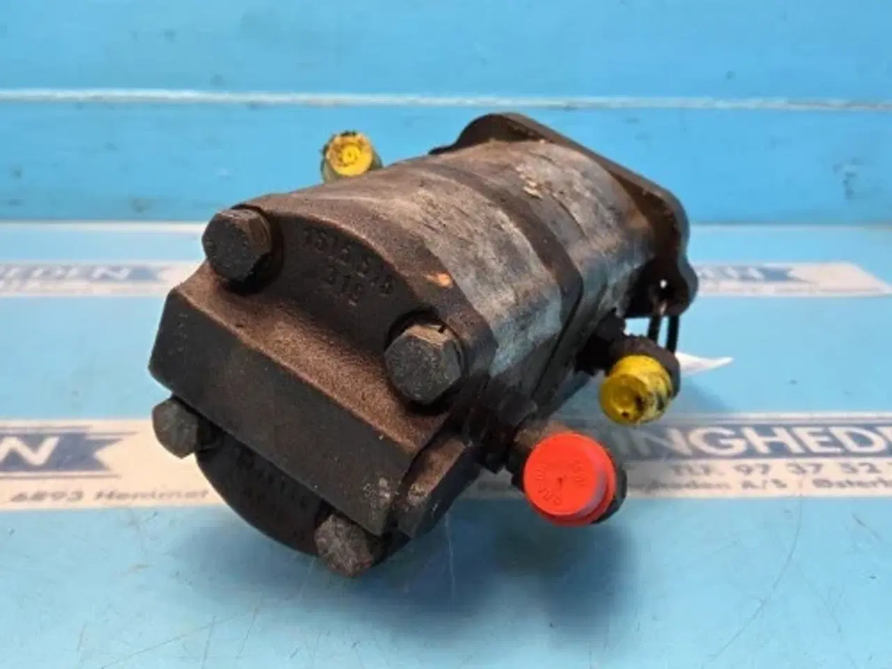 Billede 8 - Massey Ferguson 396 Hydraulikpumpe 3774613M91