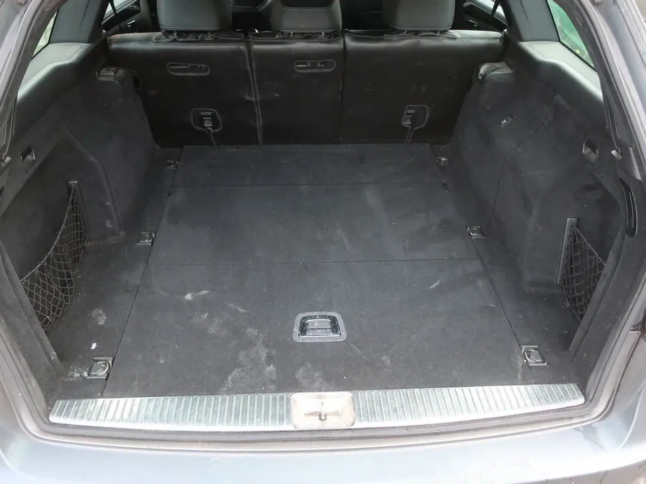 Billede 16 - Personbil MERCEDES E220 Bluetec diesel (momsfri) (uden afgift)