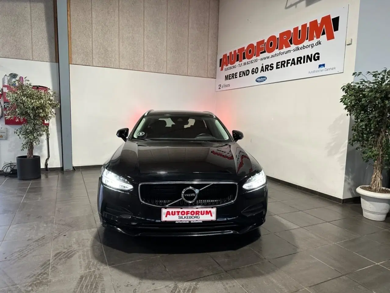 Billede 2 - Volvo V90 2,0 D4 190 Momentum aut.