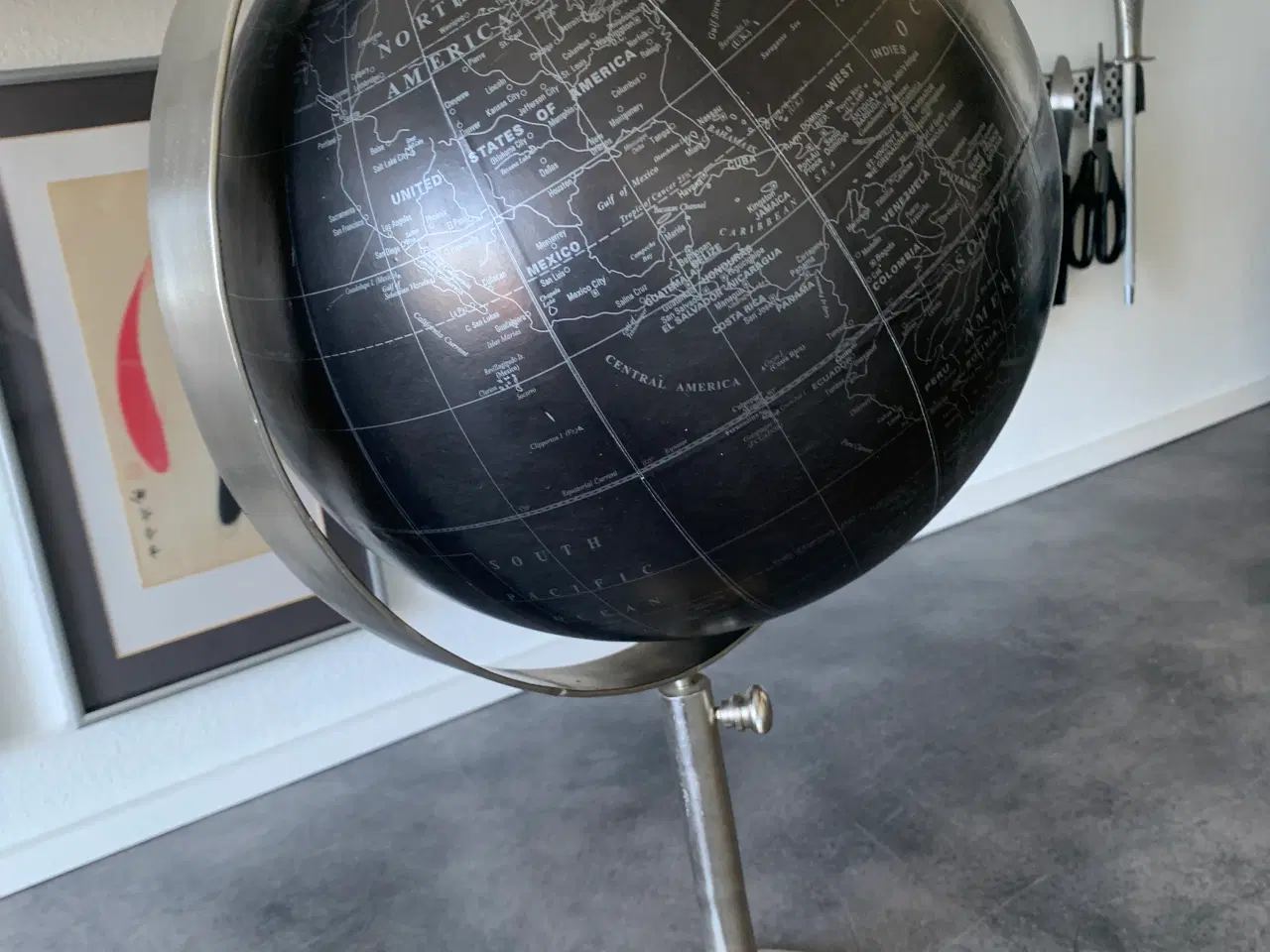 Billede 7 - globus på stativ