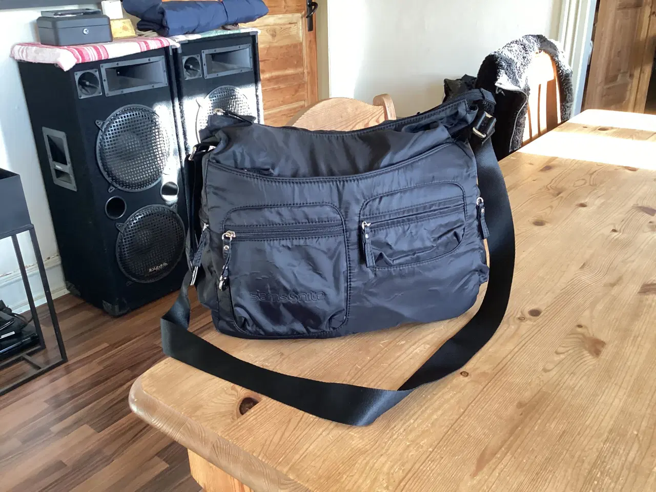 Billede 5 - Adidas, Sketchers, Samsonite Tasker.