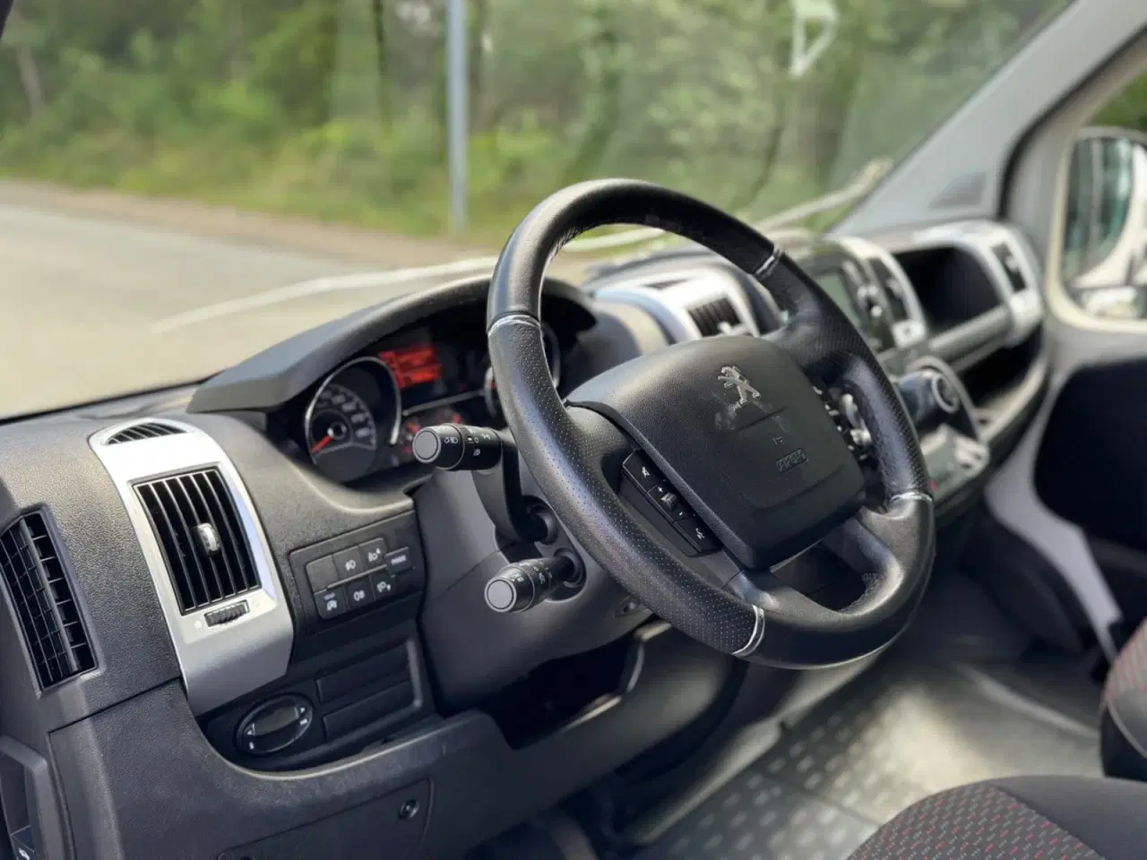 Billede 14 - Peugeot Boxer 335 2,2 BlueHDi 165 L3 Db.Kab Plus