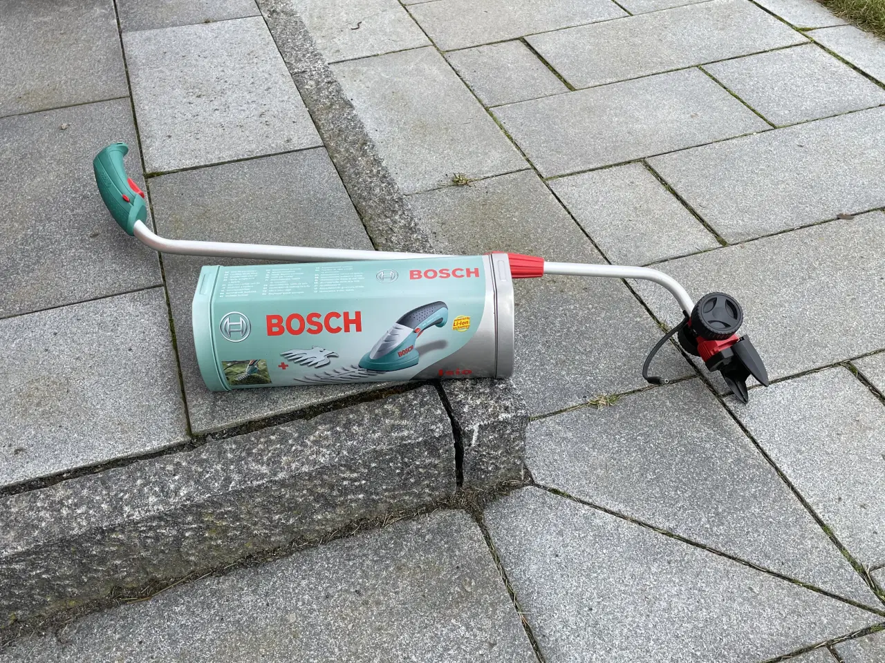 Billede 1 - Bosch Isio multiklipper 3,6 V