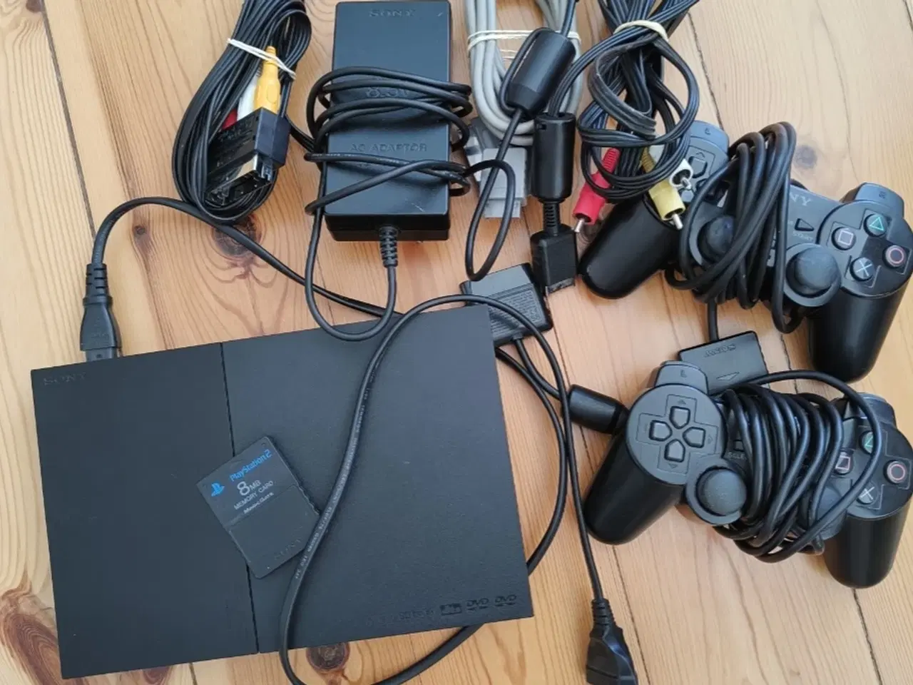 Billede 1 - Playstation 2 slim