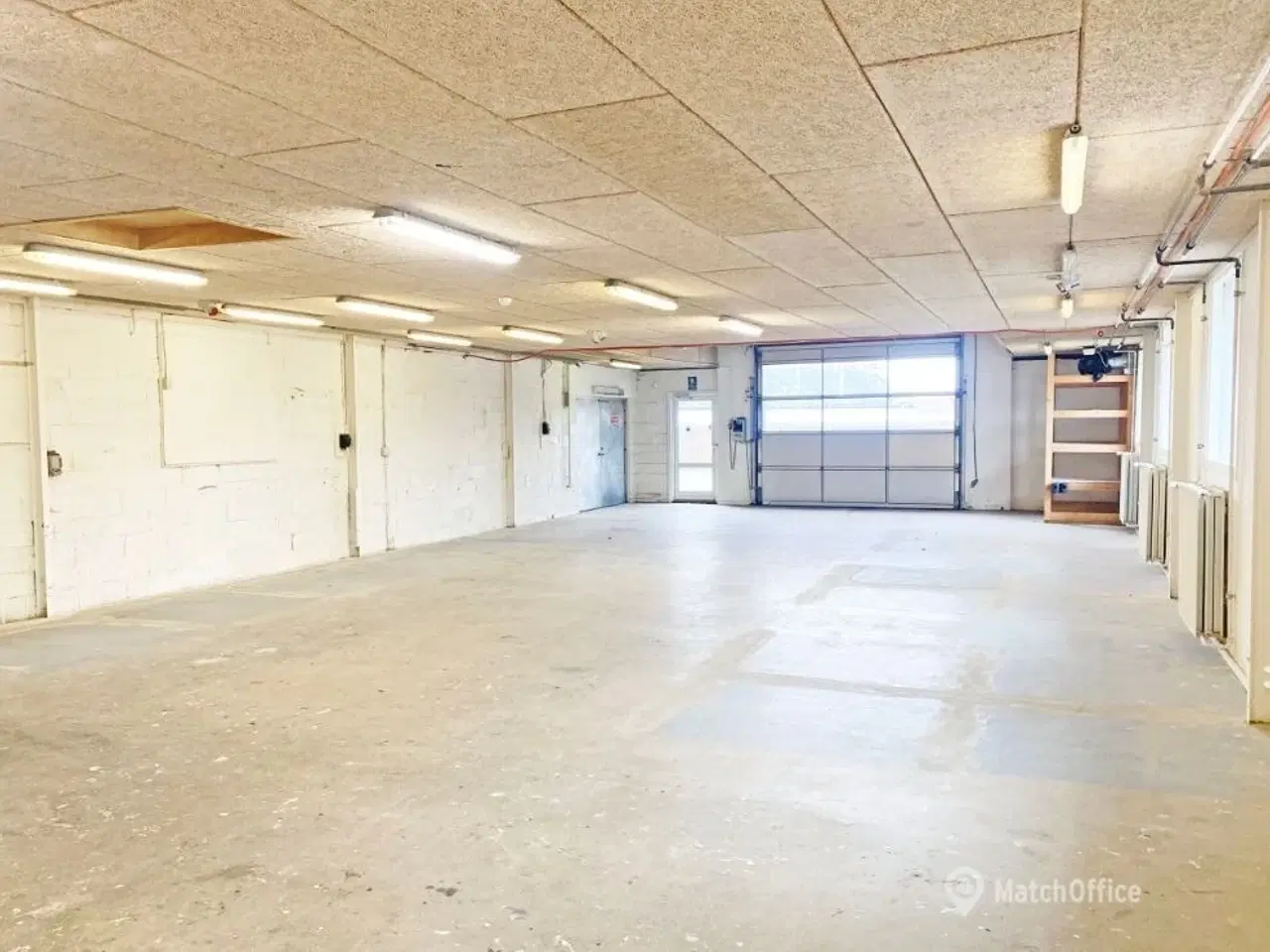 Billede 4 - Velbeliggende lager- / produktionslokale med stort udenoms areal