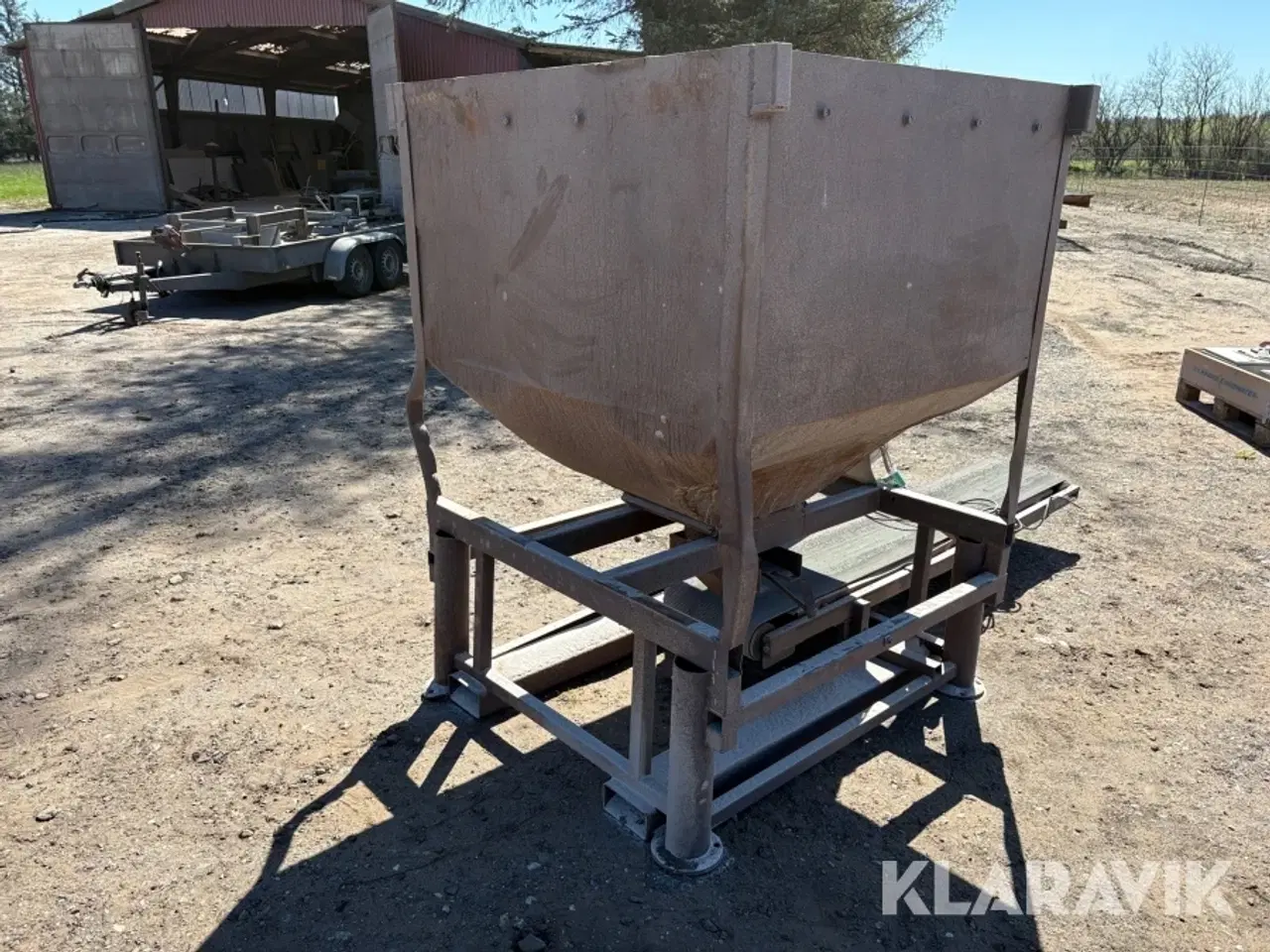 Billede 5 - Tank med transportbånd