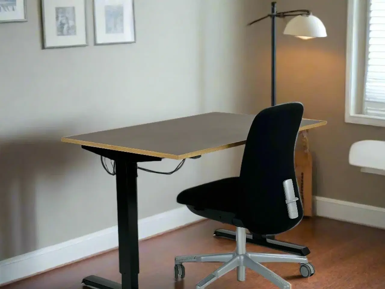 Billede 2 - Hæve/sænkebord - 120x80