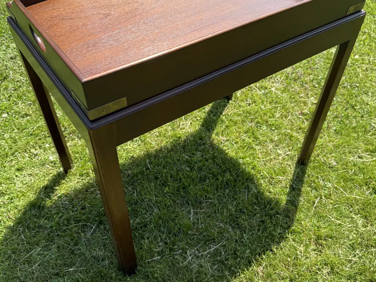 Billede 3 - Bakkebord