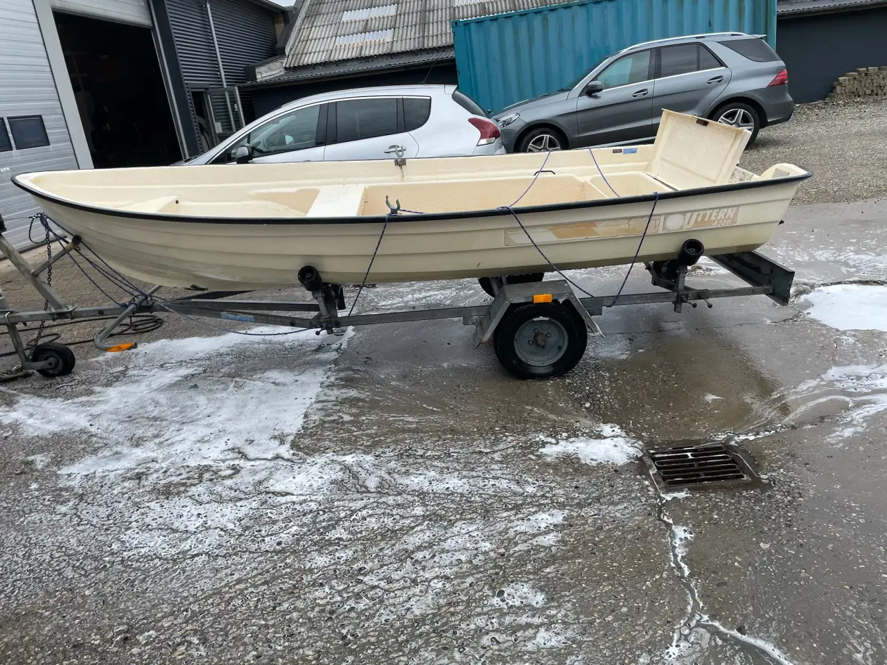 Billede 7 - 14 fod jolle med 10 hk Honda og trailer