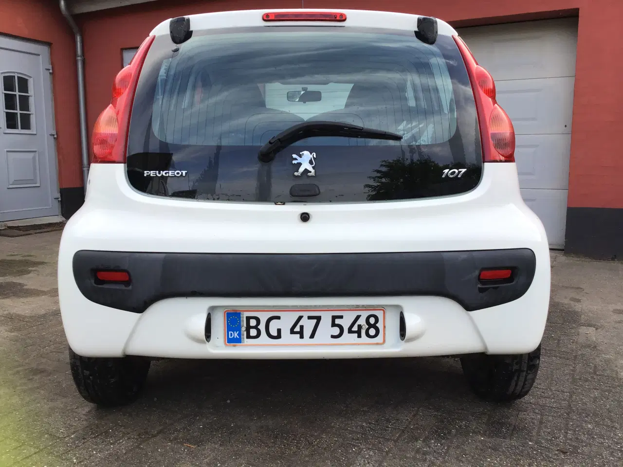 Billede 9 - PEUGEOT 107  Gem 1,0 I 5D med aircondision 
