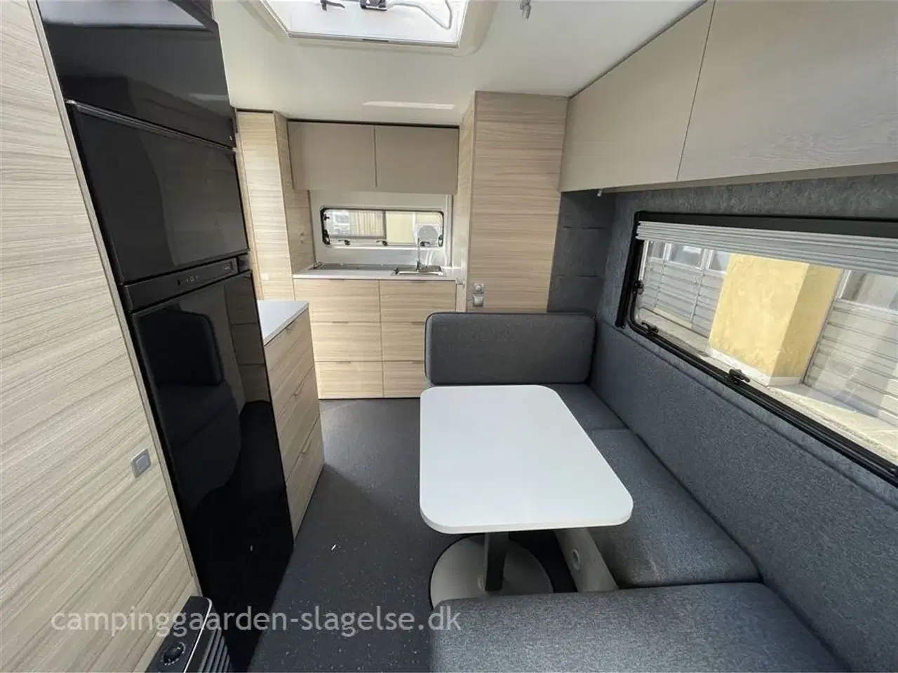 Billede 14 - 2025 - Adria Altea 542 PH   Adria Altea 542 PH – Frihed, hygge og queens-bed på hjul!