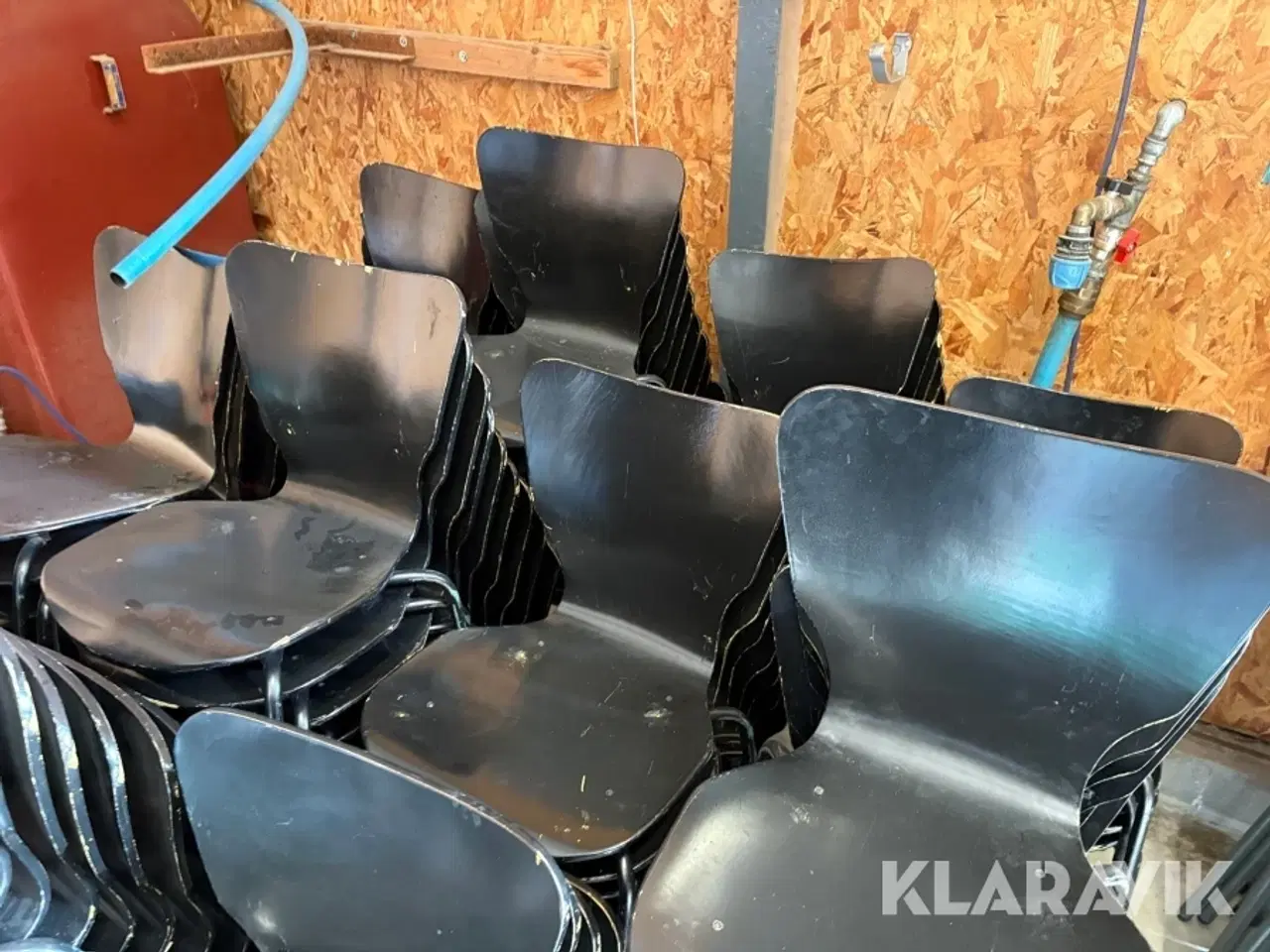 Billede 6 - Lot med stole - ca 85 styk