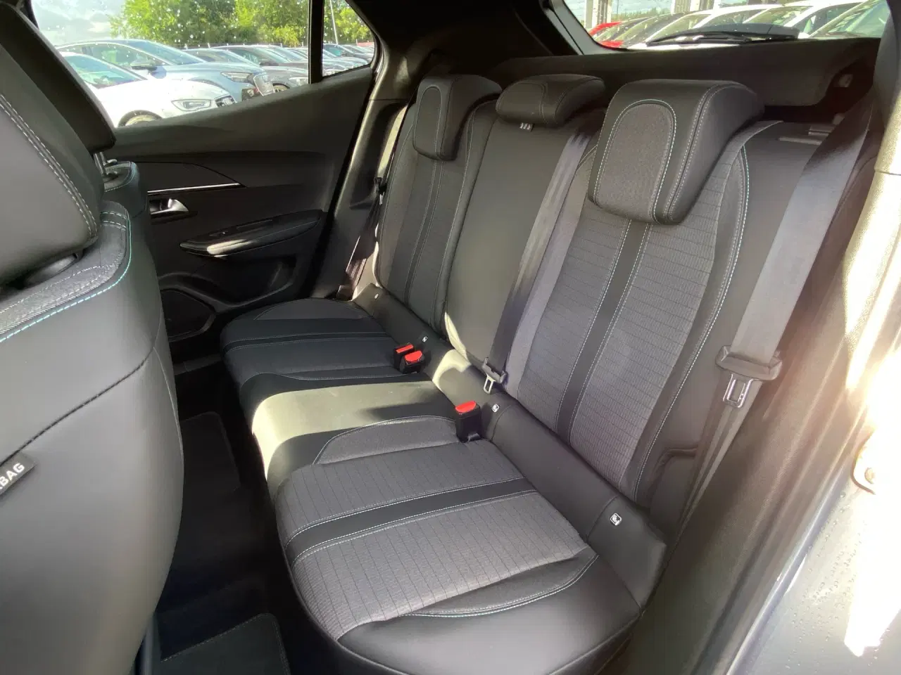 Billede 7 - Peugeot 2008 1,2 PureTech Allure Pack 130HK 5d
