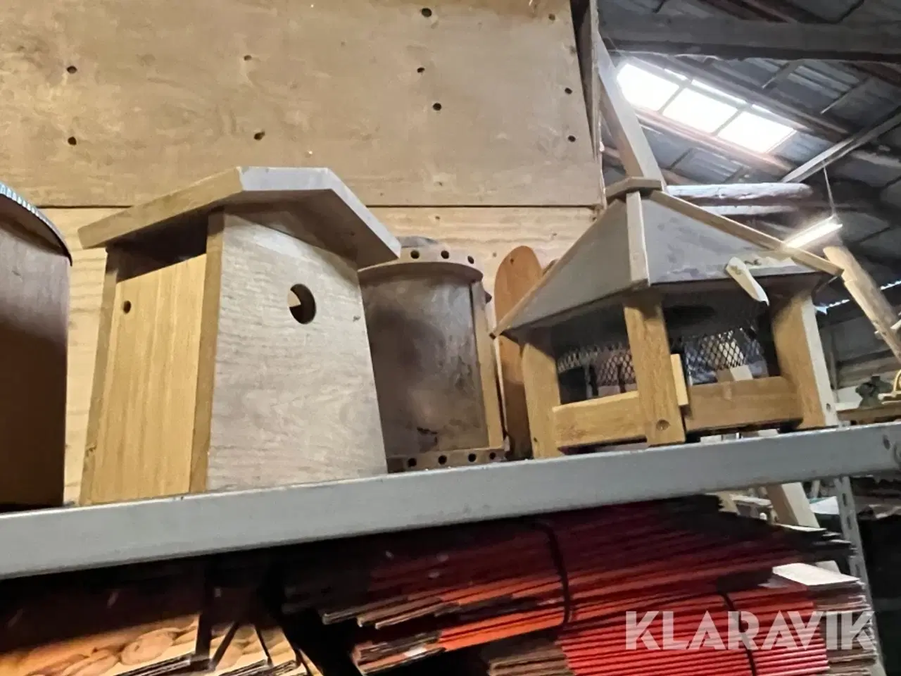 Billede 8 - Reol system med pakke papkasser.