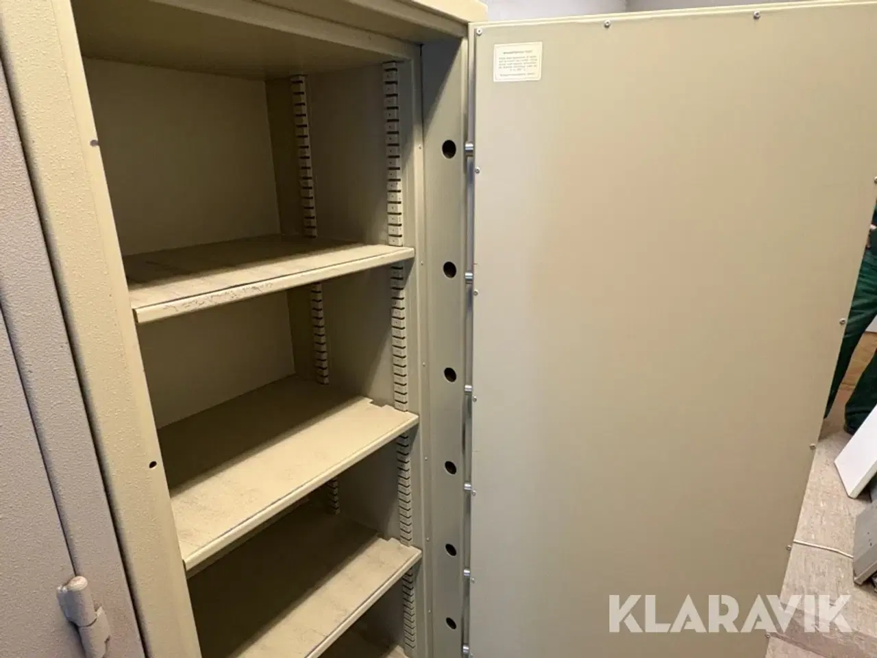Billede 6 - Penge skab Euro si Si