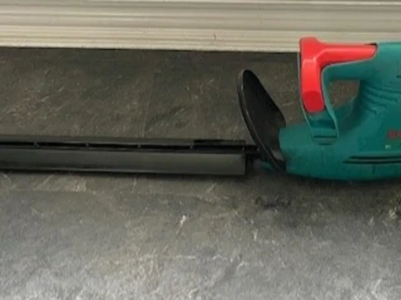 Billede 3 - Bosch hækkeklipper AHS 52-16