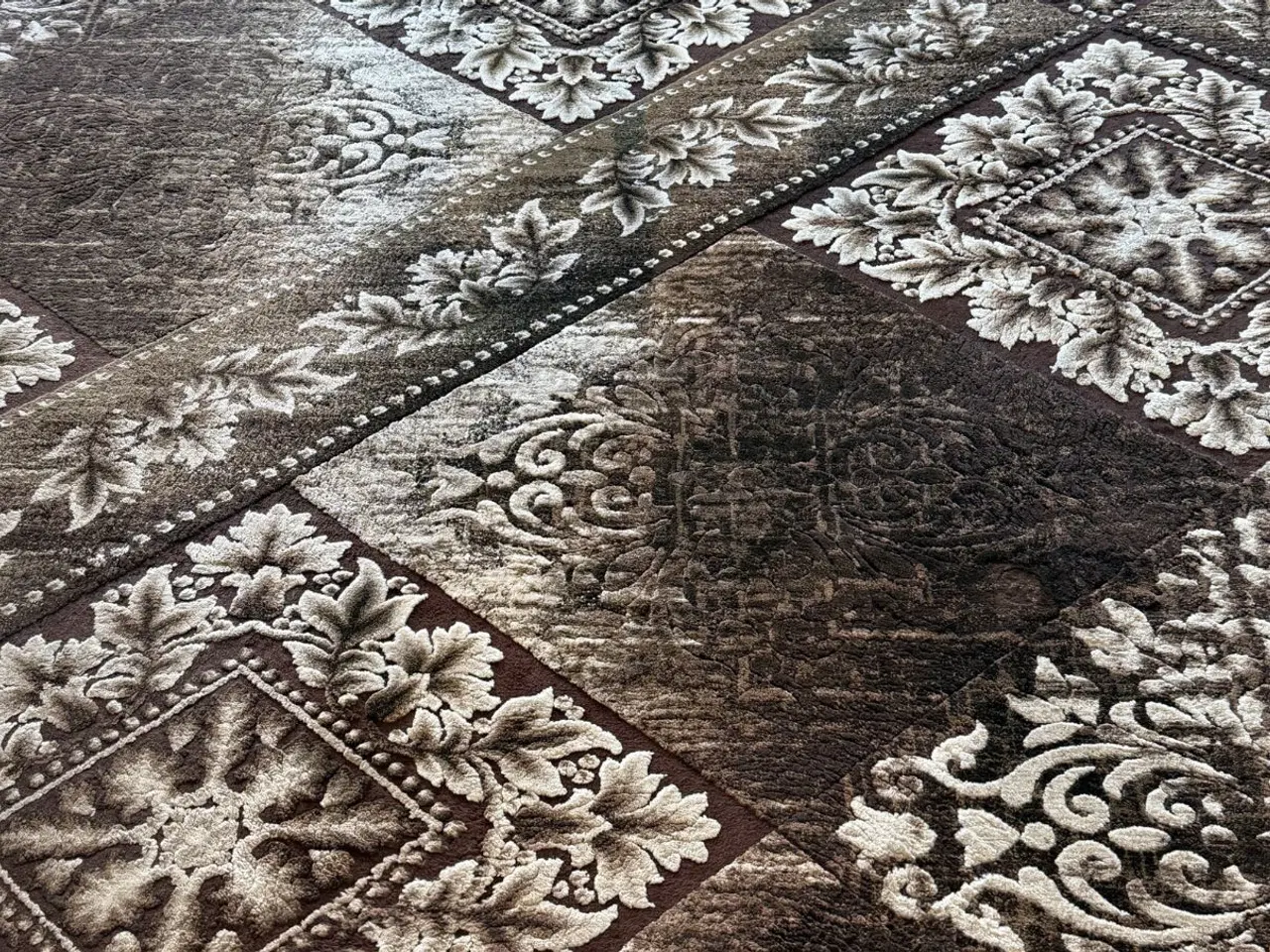 Billede 9 - 2 store bløde tæpper 200x290 cm /brun mønst