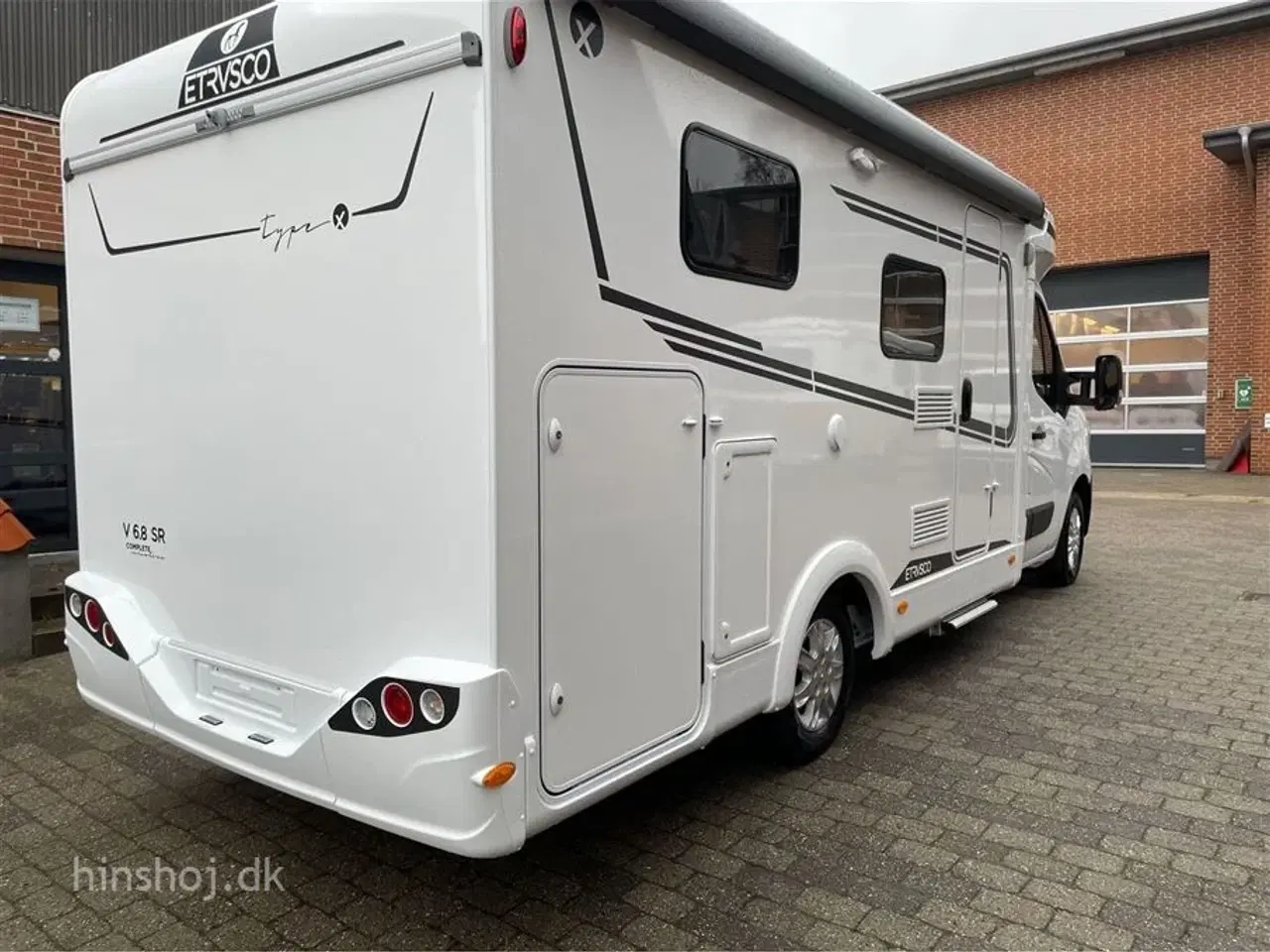Billede 25 - 2024 - Etrusco V 6.8 SR Complete Sel.   Etrusco V 6.8 SR – Super Lækker Van fra Italienske Etrusco by Hymer