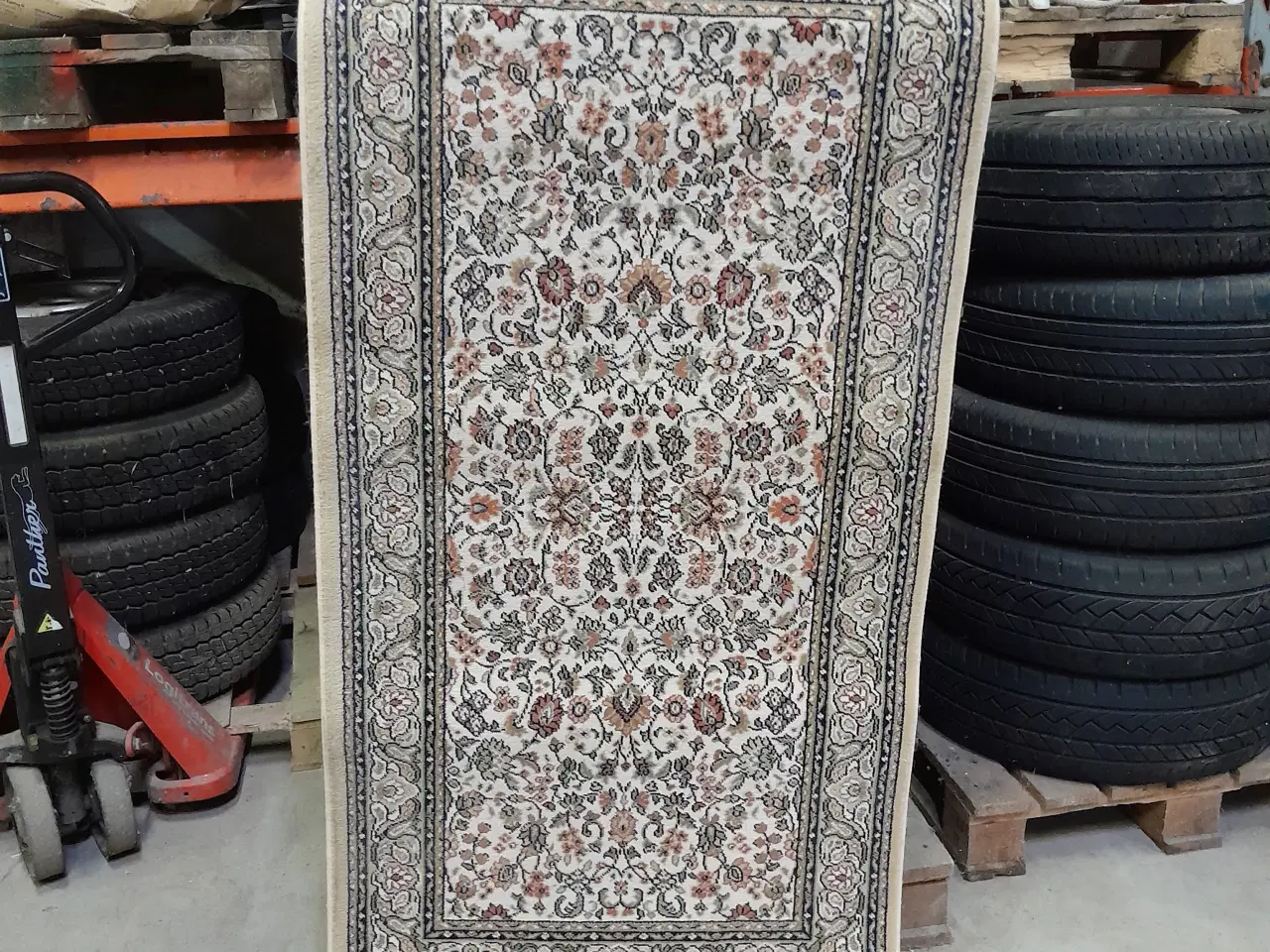 Billede 1 - Ægte persisk Nain tæppe