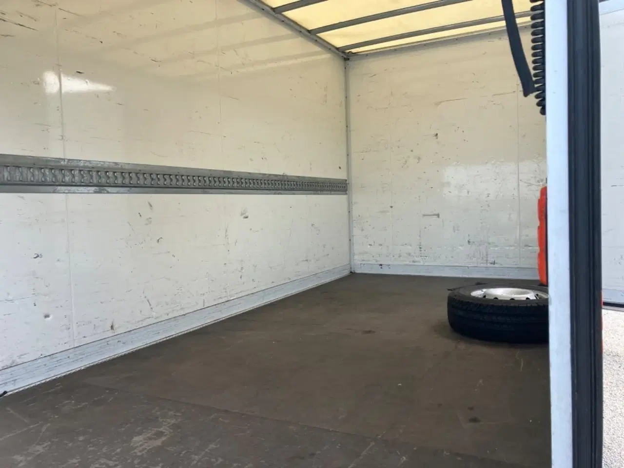 Billede 14 - Peugeot Boxer 335 2,2 BlueHDi 140 L3 Plus Alukasse m/lift