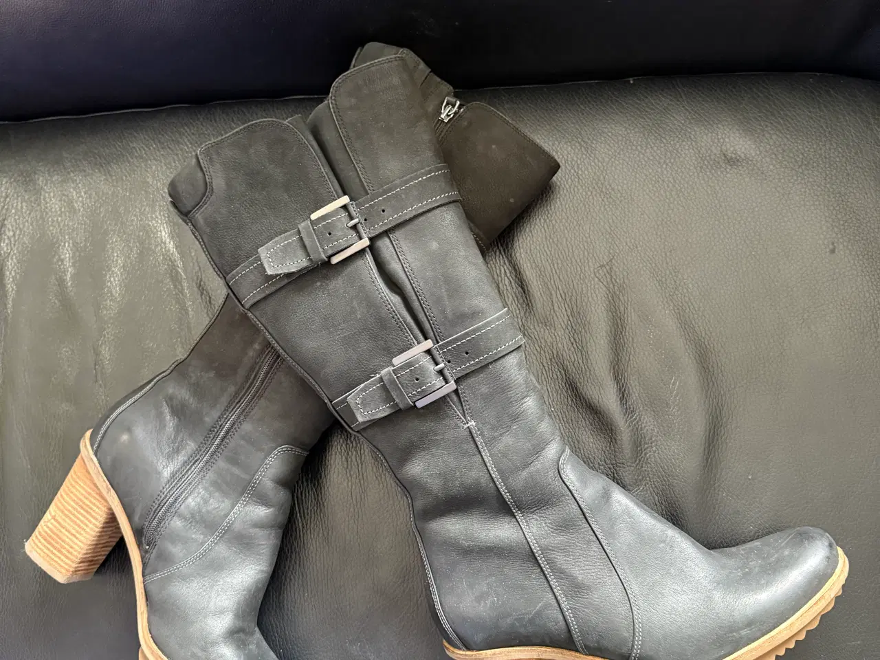 Billede 3 - LANGE ECCO STØVLER