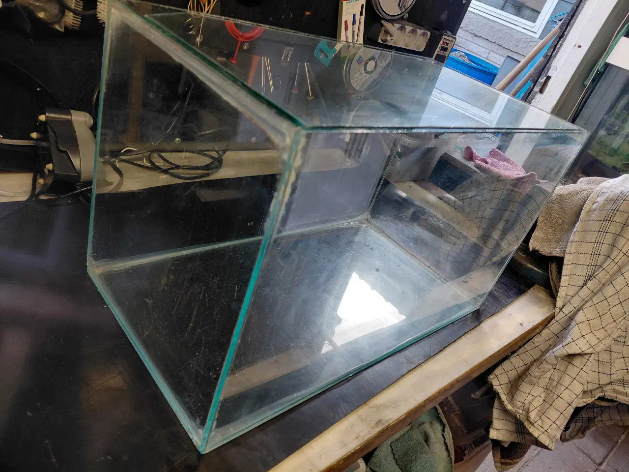 Billede 2 - Akvarier 29L