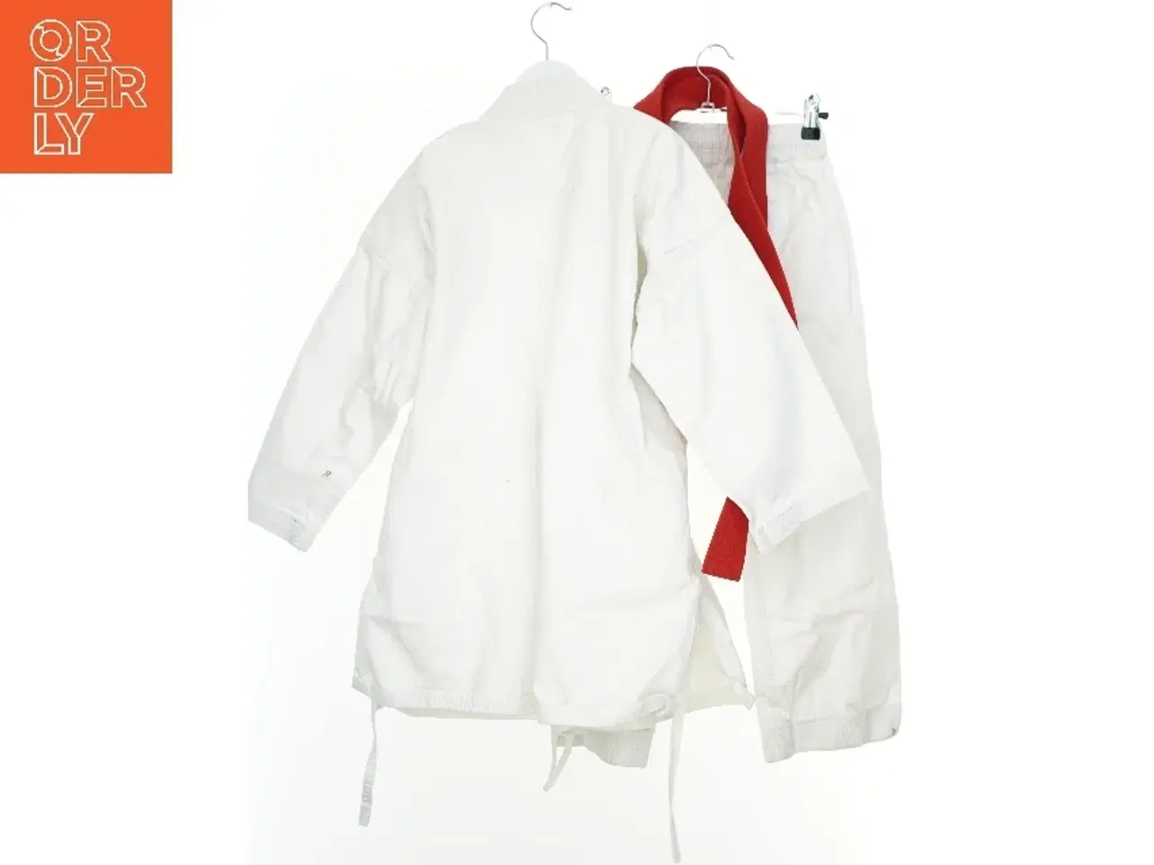 Billede 2 - Judo gi med bælte (str. 152)