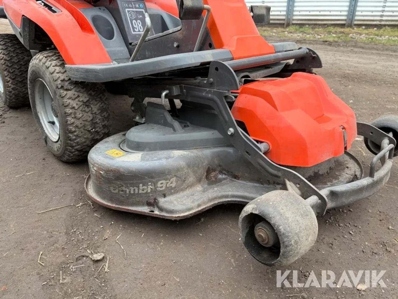 Billede 12 - Græsslåmaskine Husqvarna R214TC